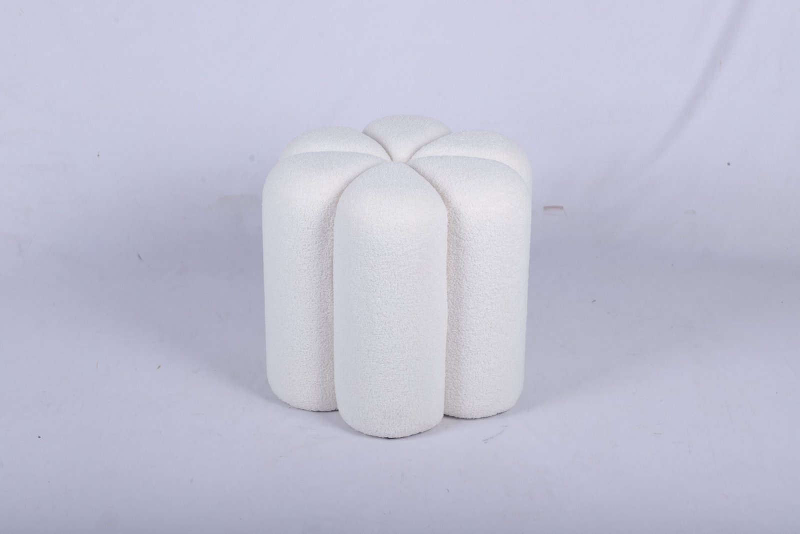 Custom-Color-Options-for-Boucle-Ottomans-B2B-Sourcing