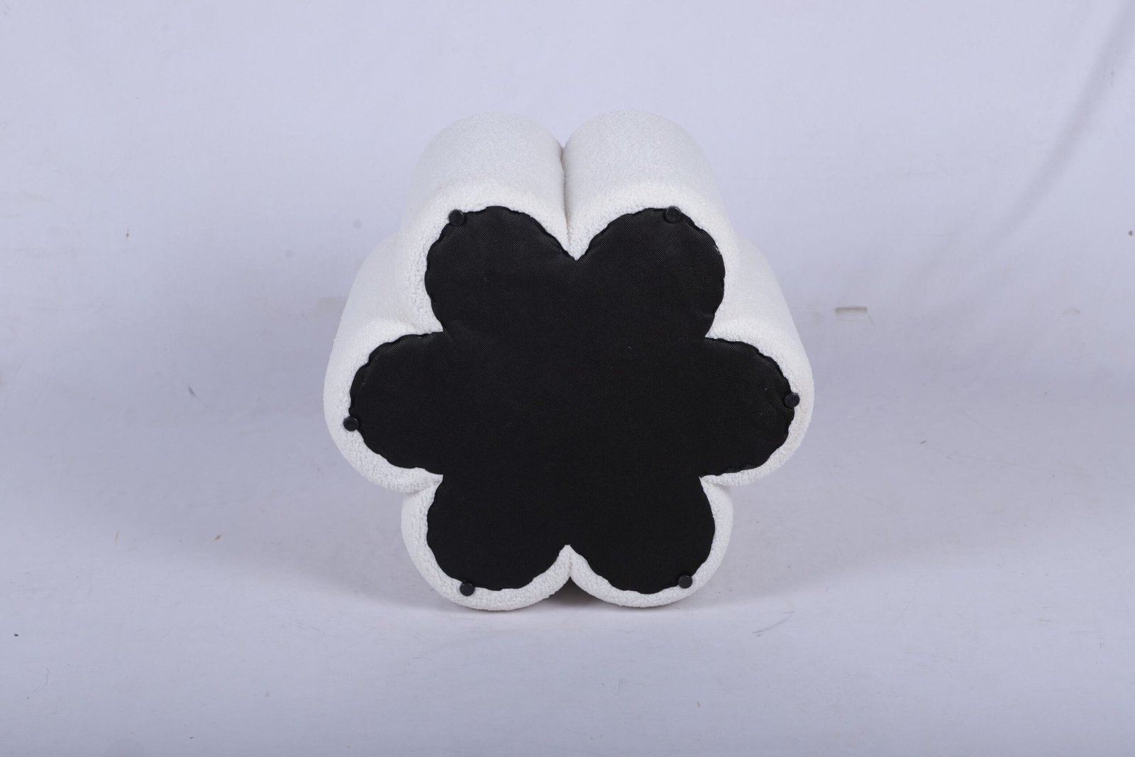 Round-Silhouette-Boucle-Pouf-Seating-Manufacturer-China