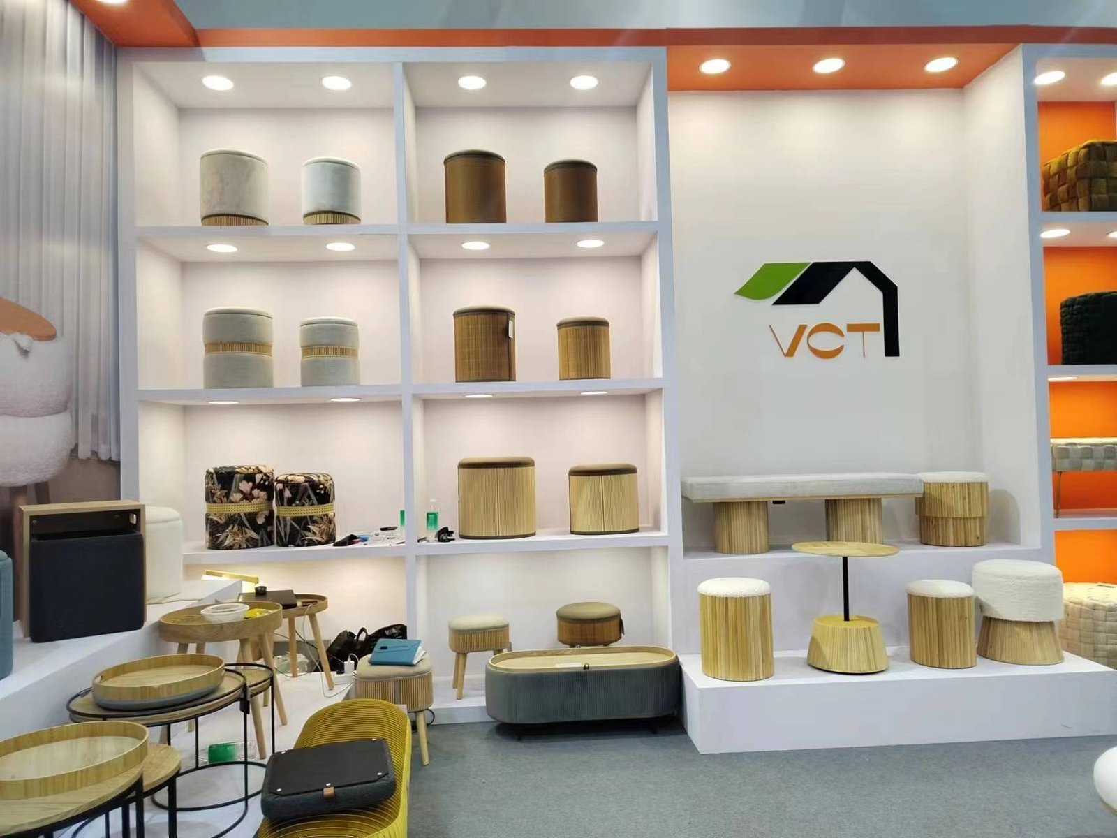 BOOTH PHOTO (4)